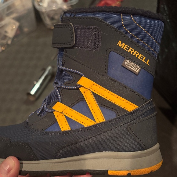 Merrell Kids Snow Boots Size 10 (Toddler) Navy Yellow Winter Boots - Picture 2 of 7